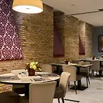 Hotell Catalonia El Pilar