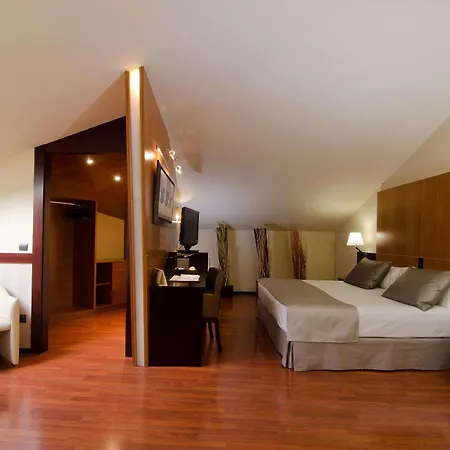 Hotel Catalonia El Pilar Zaragoza