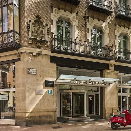 호텔 카탈로니아 엘 필라르 4*