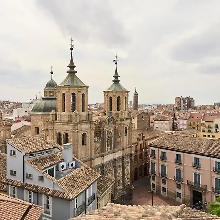 Otel Catalonia El Pilar 4*