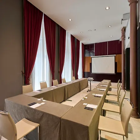 카탈로니아 엘 필라르 호텔 4*