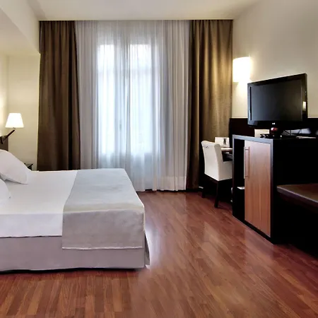 カタロニア エル ピラール 4*