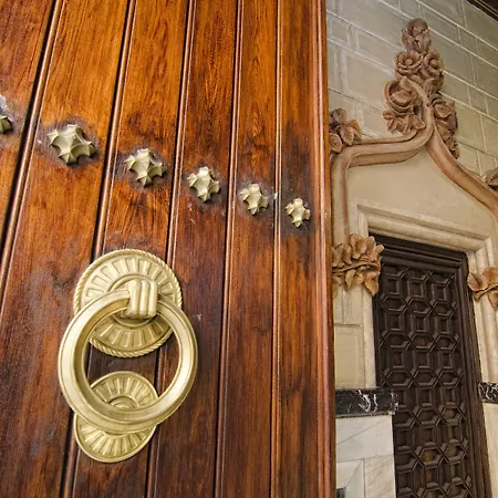 카탈로니아 엘 필라르 4*