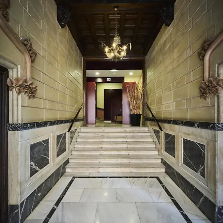 カタロニア エル ピラール 4*