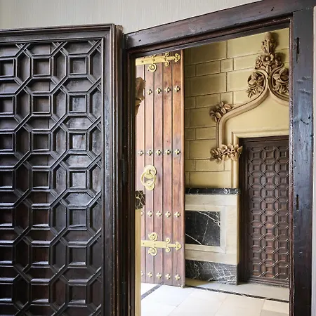 カタロニア エル ピラール 4* サラゴサ