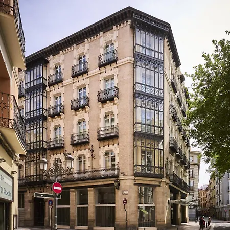 Catalonia El Pilar Otel