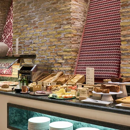 호텔 카탈로니아 엘 필라르 사라고사