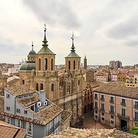 Catalonia El Pilar Сарагоса