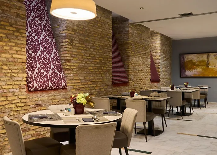 Catalonia El Pilar 4*