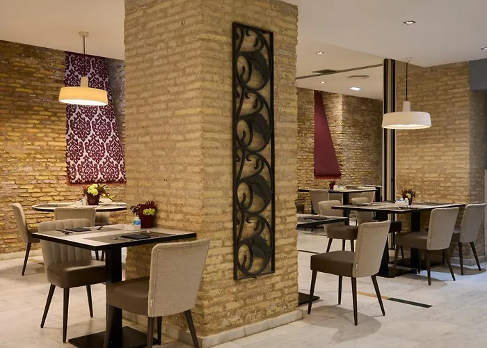 Hotel Catalonia El Pilar