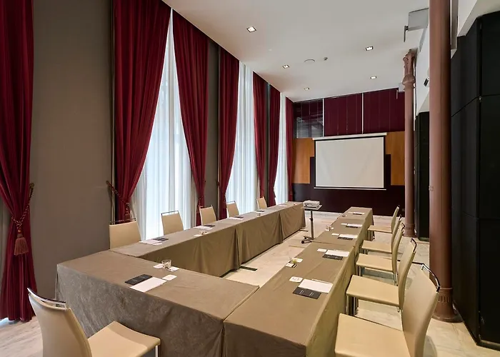 Catalonia El Pilar Отель 4*