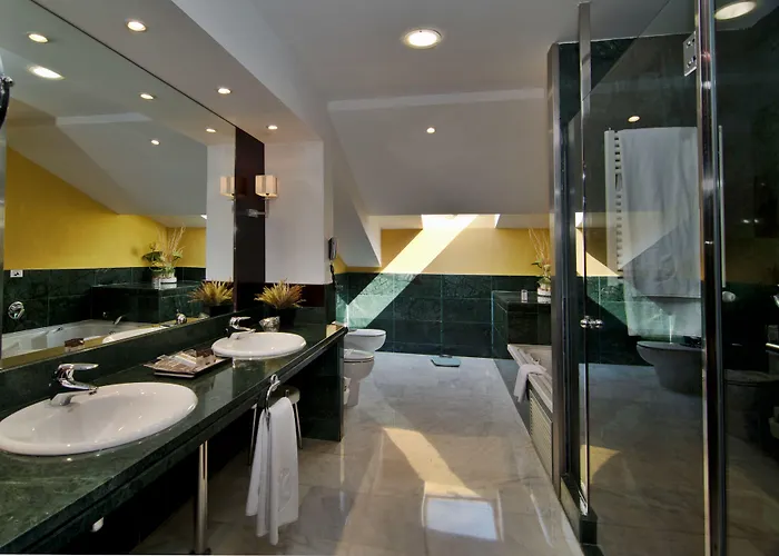 Catalonia El Pilar Hotel 4*