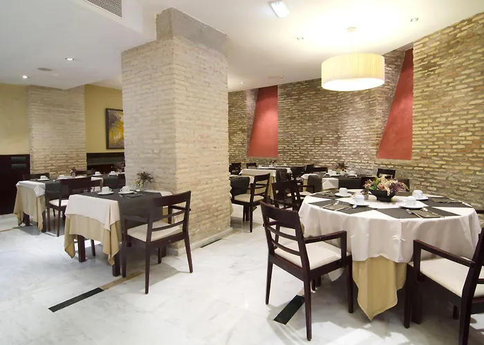 Catalonia El Pilar Отель