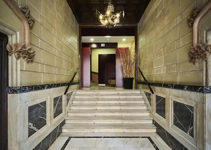 Catalonia El Pilar 4*