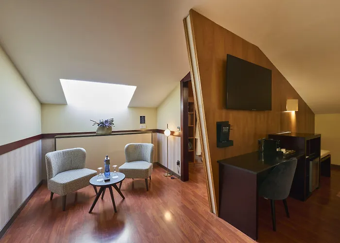 Catalonia El Pilar Hotel 4*